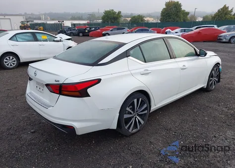 2019 Nissan Altima 2.5 Sr z USA, uszkodzony, nr VIN 1N4BL4CV5KC137456